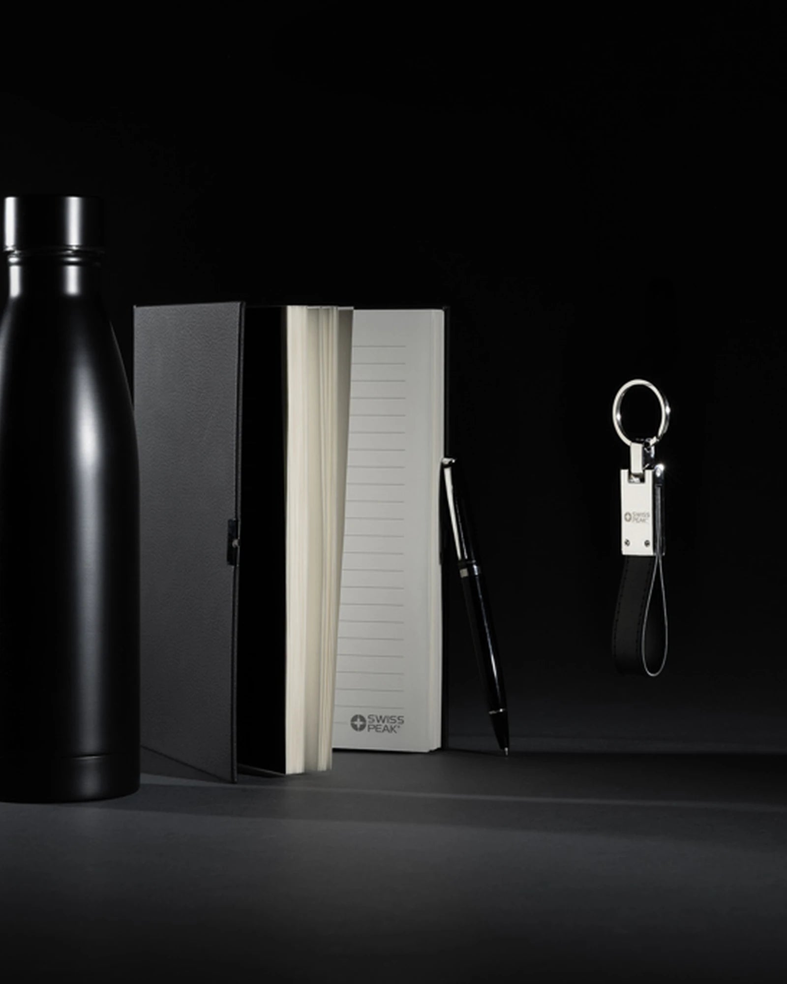 Set cadeau d'affaires luxe avec bouteille à personnaliser - 8